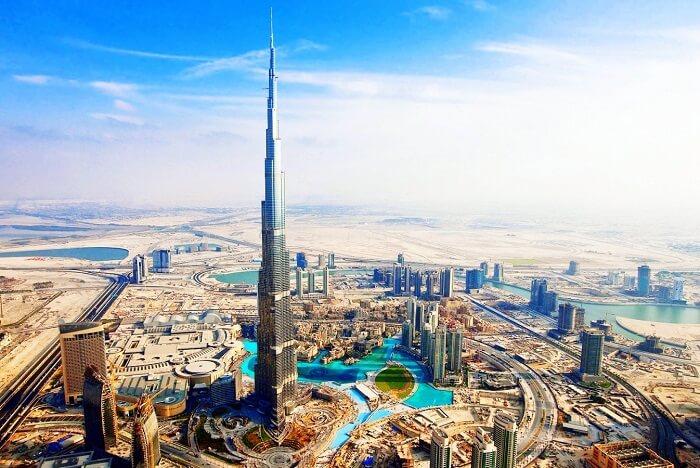 تسلق برج خليفة لإطلالة رائعة