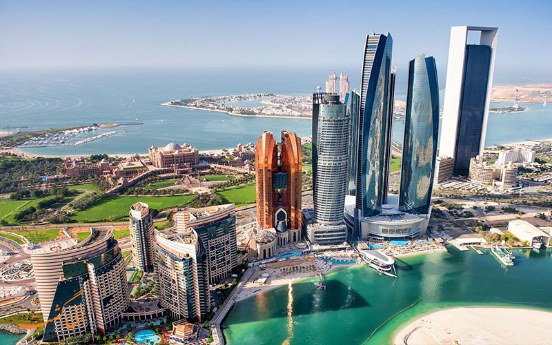 تقديم مدن دولة الإمارات العربية المتحدة والمسافة إلى دبي