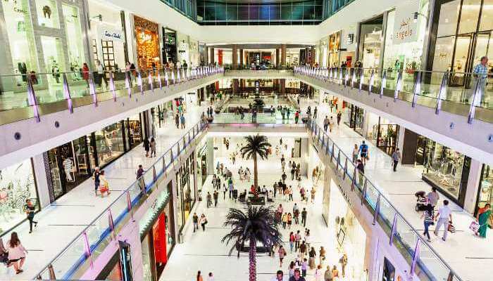 دبي مول هو الأكبر بين مراكز التسوق في دبي والعالم