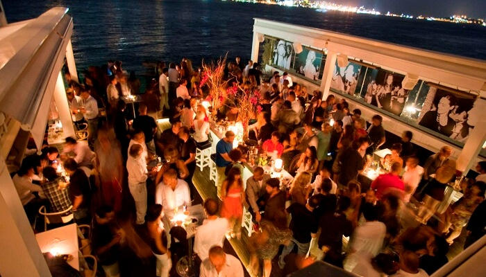 اختيار دليل الحياة الليلية في اسطنبول للحزب- نادي أنجيليك