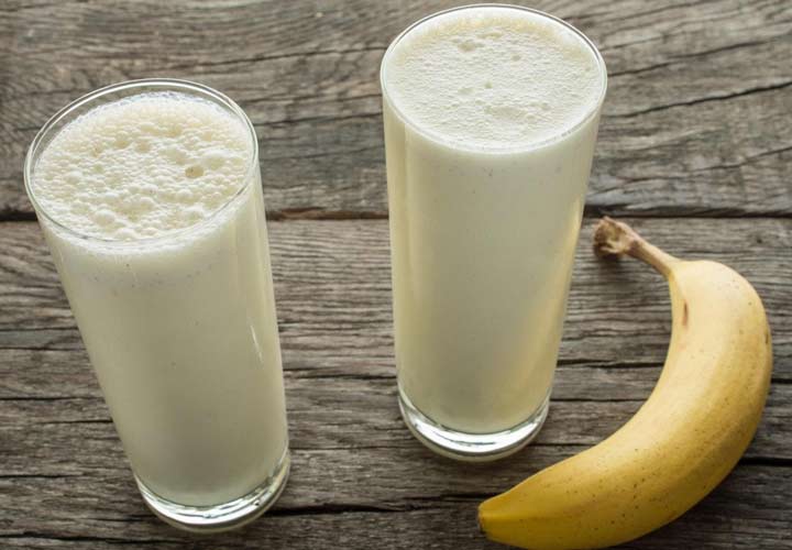 في اليوم الرابع من النظام الغذائي المعدّل وراثيًا ، يجب تناول الموز والحليب فقط.